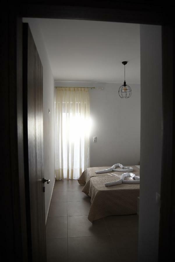 Anna Villa *